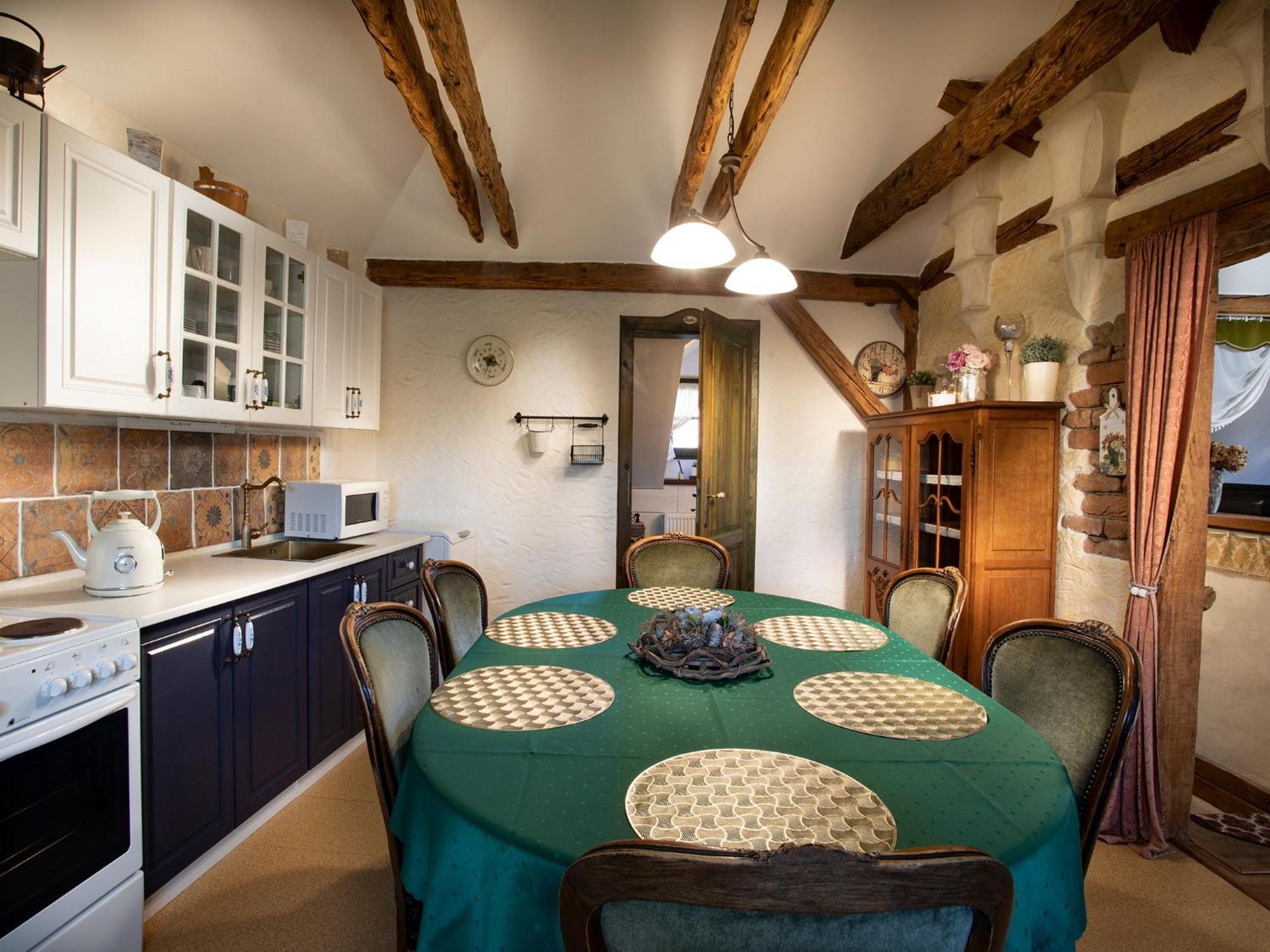 Lichtenstein Lva Apartman Břeclav Dış mekan fotoğraf