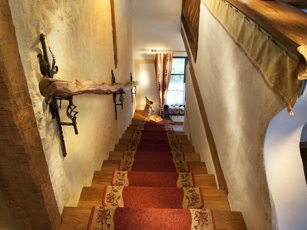 Lichtenstein Lva Apartman Břeclav Oda fotoğraf